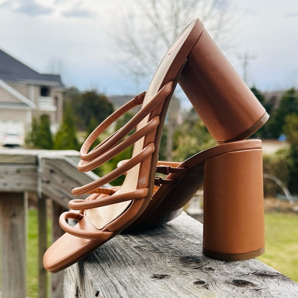 Nine West Shoes - Nine West Nude/Tan Multi-Strap Slide Heels